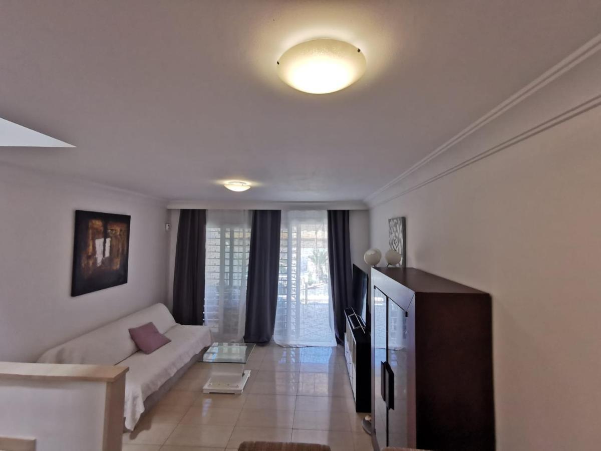 Relax And Enjoy In Tenerife Sud! Chayofa Exterior foto